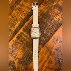 Quartz Watch White Leather Band. Needs Battery